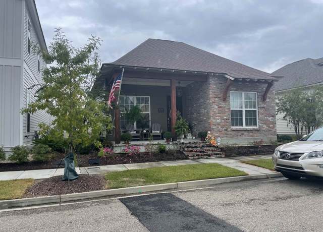 Property at 4098 Memorial Sq, Zachary, LA 70791, 3 beds, 2 baths