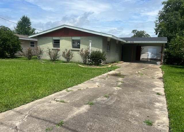 Property at 221 Oakshire Dr, Houma, LA 70364, 3 beds, 1 bath