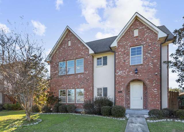 Property at 15514 Green Trails Blvd, Baton Rouge, LA 70817, 3 beds, 2.5 baths