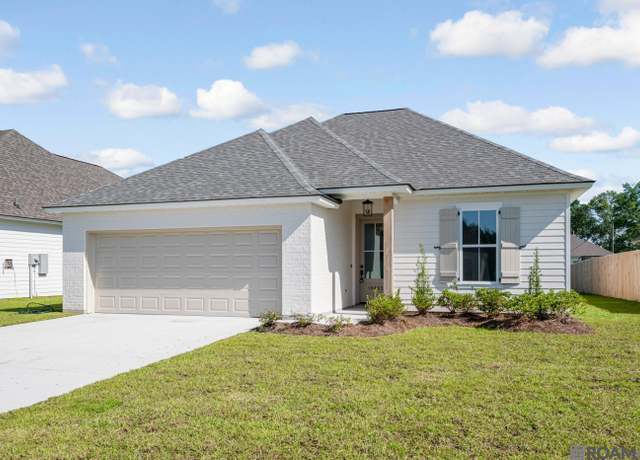 Property at 10483 Highcrest Dr, Denham Springs, LA 70706, 3 beds, 2 baths