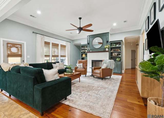 Property at 4089 Shady Ridge Dr, Zachary, LA 70791, 4 beds, 3 baths