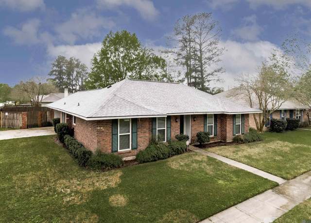 Property at 16838 Bristoe Ave, Baton Rouge, LA 70816, 3 beds, 2 baths