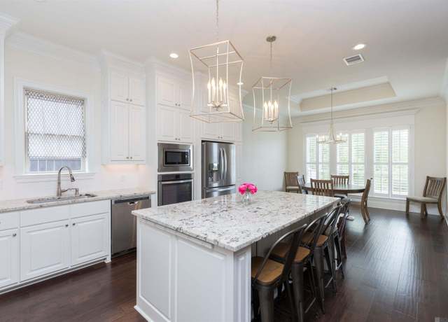 Property at 14095 Whitetail Bend Dr, Prairieville, LA 70769, 5 beds, 3 baths