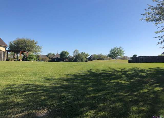 Property at 5448 Cypress Point Ln, Gonzales, LA 70737