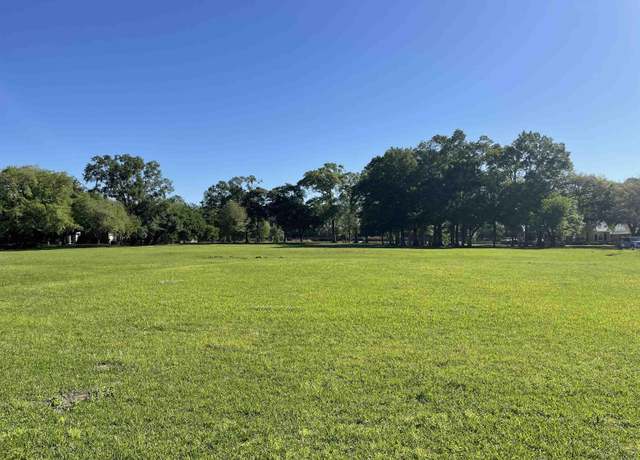 Property at 106 Main St, Franklin, LA 70538