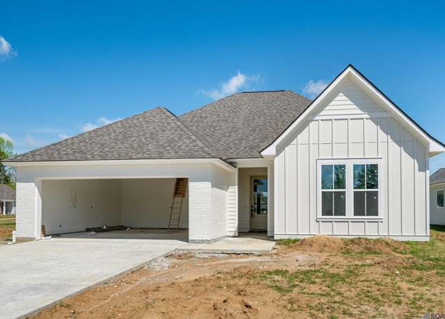 Property at 10443 Highpoint Dr, Denham Springs, LA 70706, 3 beds, 2 baths