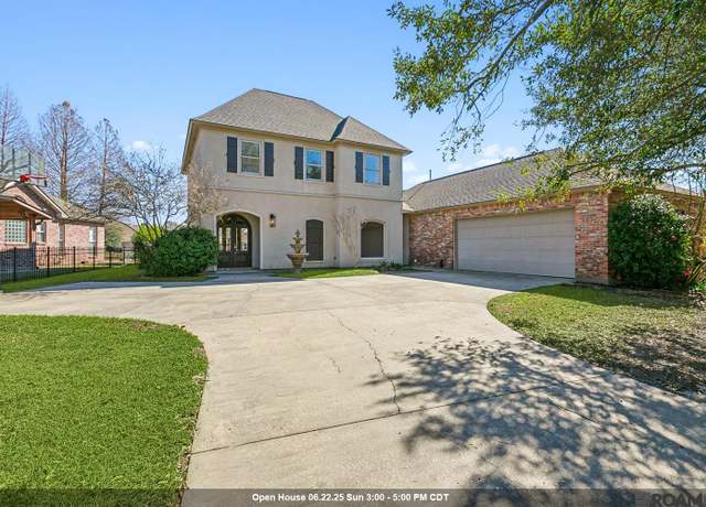 Property at 40219 Swan Cir, Gonzales, LA 70737, 4 beds, 2.5 baths