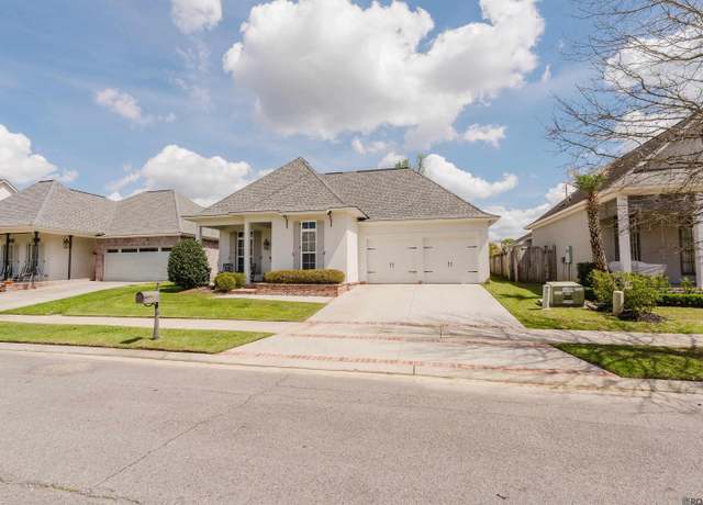 Property at 6353 Muir St, Saint George, LA 70817, 3 beds, 3 baths