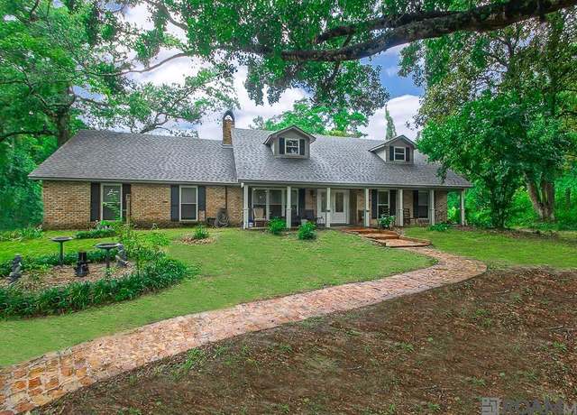 Property at 11637 Pine St, Walker, LA 70785, 4 beds, 3.5 baths