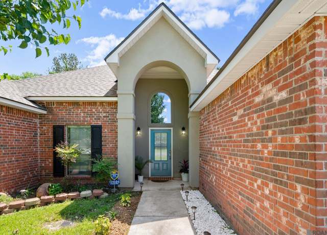 Property at 12806 Diamond Lake Dr, Walker, LA 70785, 3 beds, 2 baths