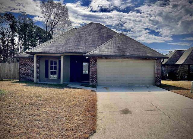 Property at 15090 Cross Creek Blvd, Walker, LA 70785, 3 beds, 2 baths