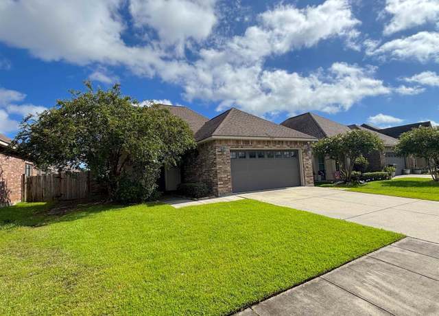 Property at 37184 Sills Dr, Prairieville, LA 70769, 3 beds, 2 baths
