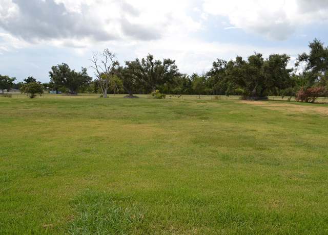 Property at LOT 2 Oakridge Dr, Golden Meadow, LA 70357