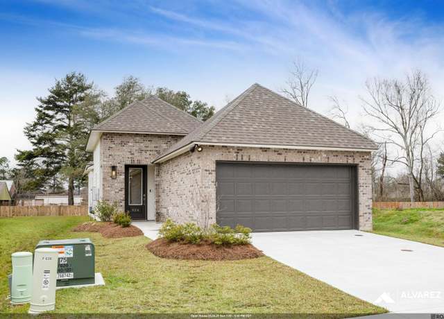 Property at 634 Turnstone Ave, Baton Rouge, LA 70819, 3 beds, 2 baths