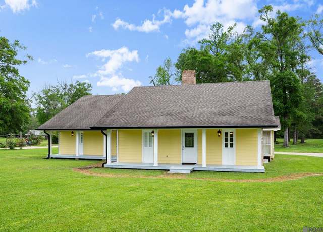 Property at 25080 Arlington Ave, Denham Springs, LA 70726, 4 beds, 2.5 baths