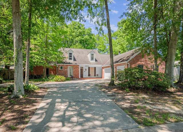Property at 15635 Shenandoah Ave, Saint George, LA 70817, 5 beds, 3.5 baths