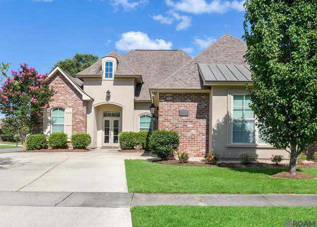 Property at 3068 Meadow Grove Ave, Zachary, LA 70791, 3 beds, 2 baths