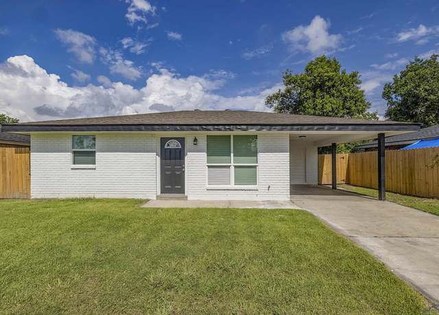 Property at 406 Roselawn Ave, Houma, LA 70363, 3 beds, 1 bath