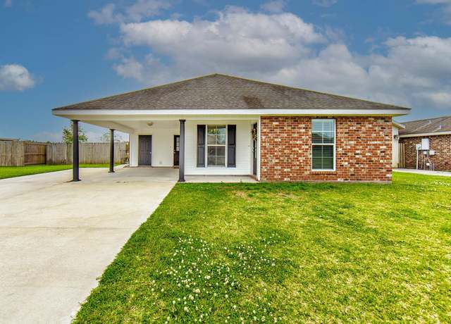 Property at 233 Gabreten Ln, Thibodaux, LA 70301, 3 beds, 2 baths
