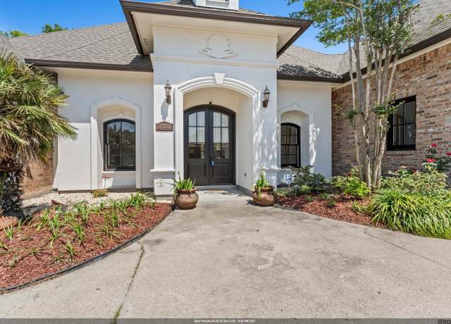 Property at 35261 Beverly Hills Dr, Prairieville, LA 70769, 4 beds, 3 baths