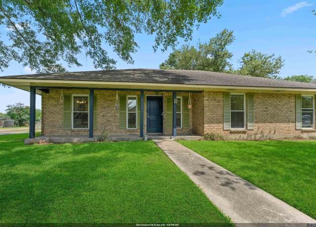 Property at 7354 Members Pl, Baton Rouge, LA 70817, 3 beds, 2 baths