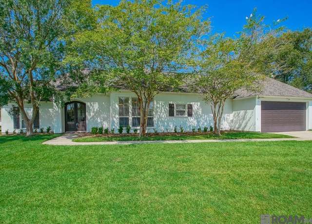 Property at 10253 Hillmont Ave, Baton Rouge, LA 70810, 3 beds, 2 baths