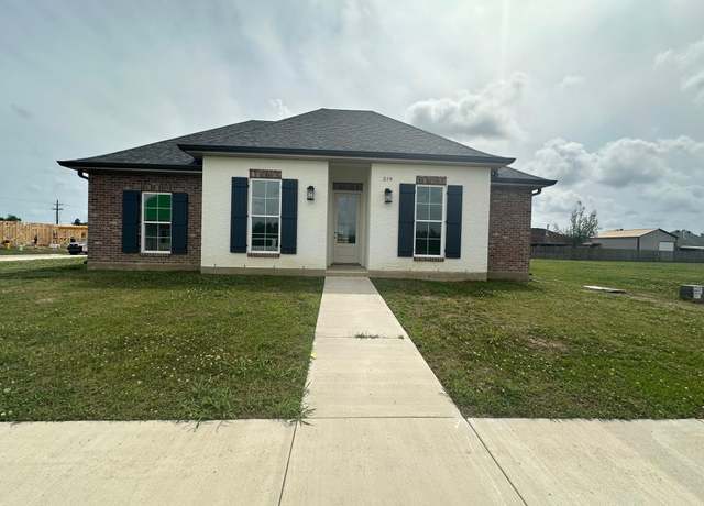 Property at 219 Newsom Dr, Houma, LA 70360, 4 beds, 3 baths