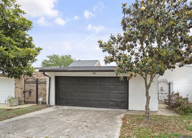 Property at 15417 Seven Pines Ave, Baton Rouge, LA 70817, 3 beds, 2 baths