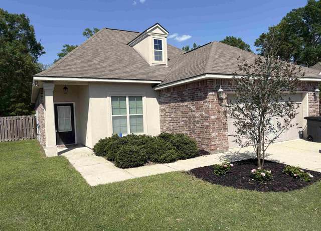 Property at 8531 Arabella Ave, Baton Rouge, LA 70820, 3 beds, 2 baths