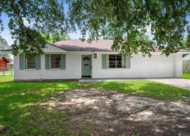 Property at 620 Charles Ave, Baker, LA 70714, 3 beds, 2 baths