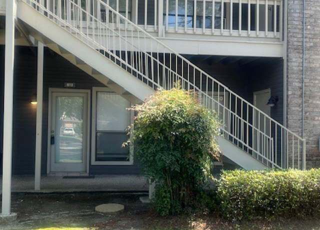 Property at 5131 Nicholson Dr Unit B-13, Baton Rouge, LA 70820, 2 beds, 2 baths