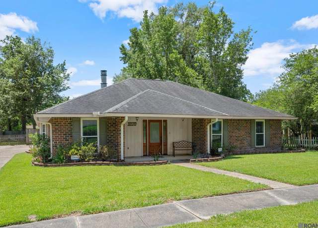 Property at 14761 Brightview Ct, Baton Rouge, LA 70819, 3 beds, 2 baths