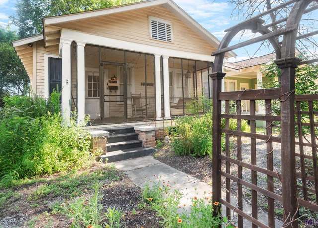 Property at 2145 Wisteria St, Baton Rouge, LA 70806, 3 beds, 2 baths