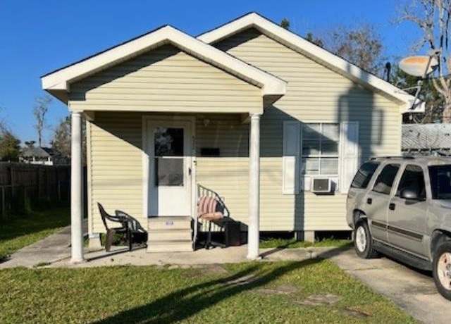 Property at 522 Eliza St, Houma, LA 70360, 4 beds, 2 baths