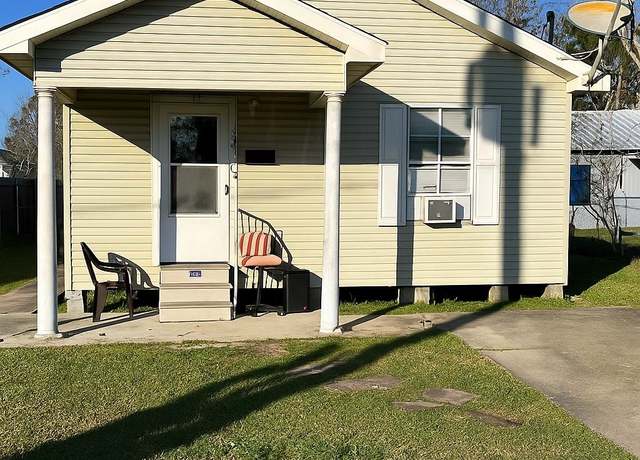 Property at 522 Eliza St, Houma, LA 70360, 4 beds, 2 baths