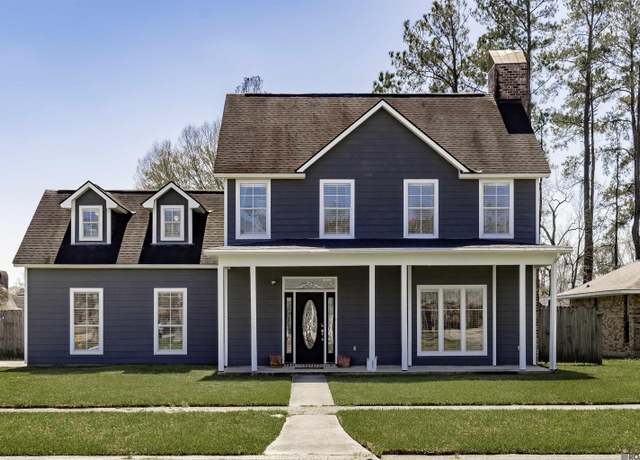 Property at 15348 Waywood Ave, Baton Rouge, LA 70816, 4 beds, 2.5 baths