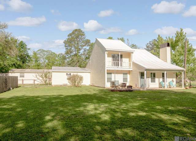 Property at 18121 Bill Morgan Rd, Prairieville, LA 70769, 3 beds, 2.5 baths