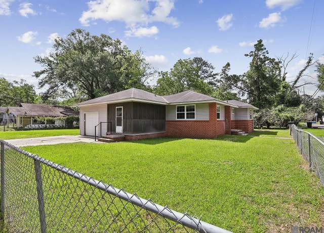 Property at 4778 Broadway St, Baton Rouge, LA 70805, 3 beds, 1.5 baths
