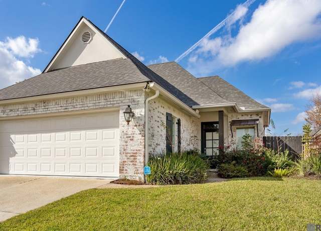Property at 5140 Summa Ct, Baton Rouge, LA 70809, 3 beds, 2 baths