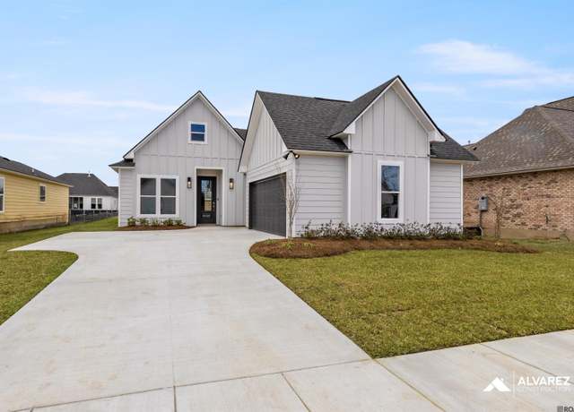 Property at 40182 Belle Trace Ave, Gonzales, LA 70737, 4 beds, 3 baths