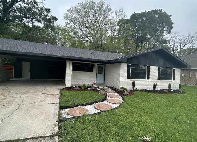 Property at 3265 Charlotte Dr, Baton Rouge, LA 70814, 3 beds, 2 baths