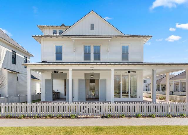 Property at 2757 Chenal Ct, Baton Rouge, LA 70820, 4 beds, 2.5 baths
