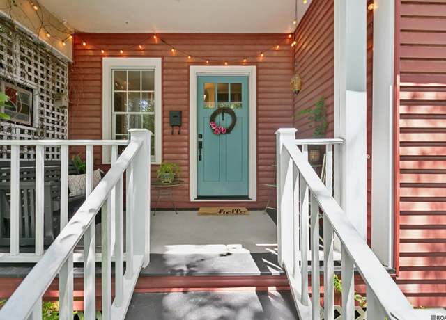 Property at 5673 Burgundy Ave, Baton Rouge, LA 70806, 3 beds, 2.5 baths