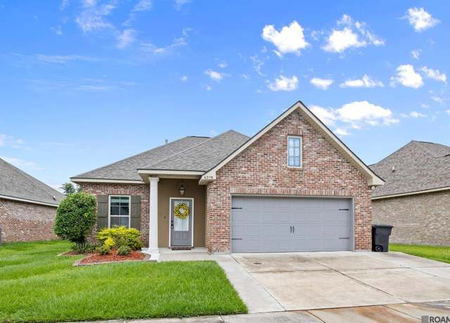 Property at 6259 Lake Edge Dr, Baton Rouge, LA 70820, 3 beds, 2 baths