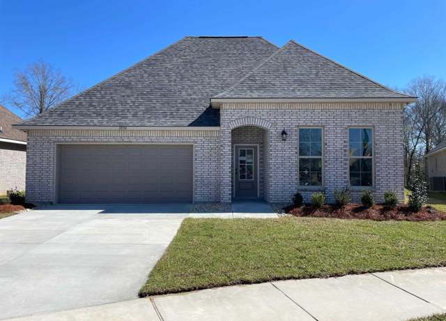 Property at 18714 Robert Snowden Dr, Zachary, LA 70791, 3 beds, 2 baths
