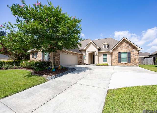 Property at 4816 Harbor Ln, Greenwell Springs, LA 70739, 4 beds, 2 baths