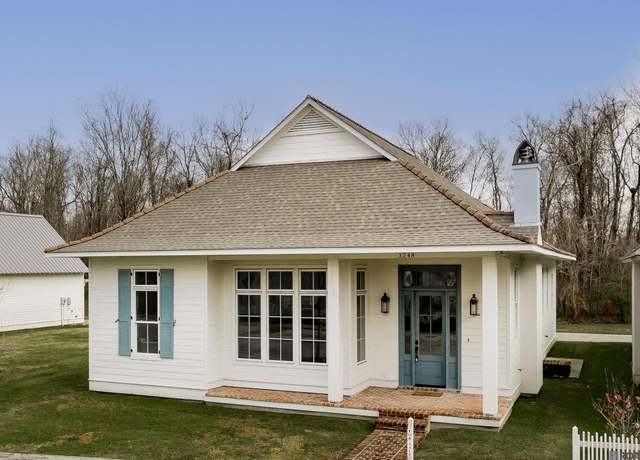 Property at 3248 Pointe-marie Dr, Baton Rouge, LA 70820, 3 beds, 2.5 baths