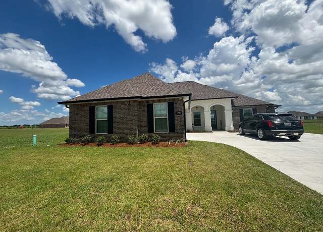 Property at 170 Spring Grove Loop, Thibodaux, LA 70301, 4 beds, 3 baths