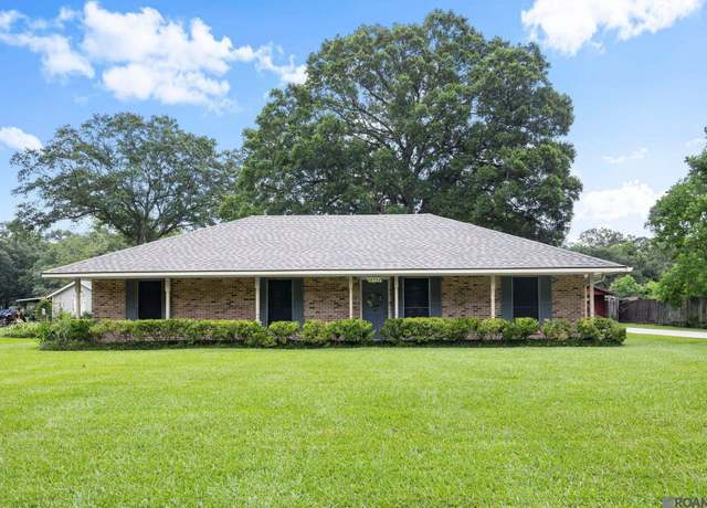 Property at 14334 Crystal Dr, Pride, LA 70770, 3 beds, 2 baths