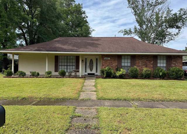 Property at 16817 Ticonderoga Ave, Baton Rouge, LA 70817, 3 beds, 2 baths